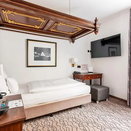 Hotel King's Center Superior 3*