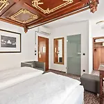 Hotel King's Center Superior