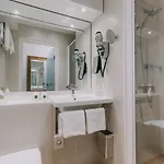 King's Center Superior 3*
