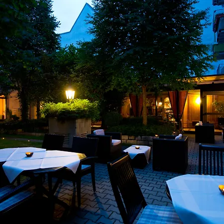 Hotel King's Center Superior 3*