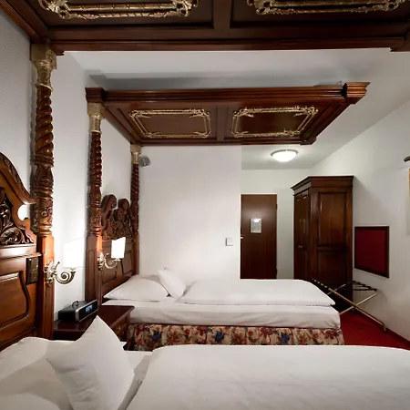 Szálloda King's Center Superior 3*
