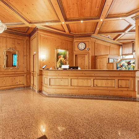 Hotel King's Center Superior Monachium